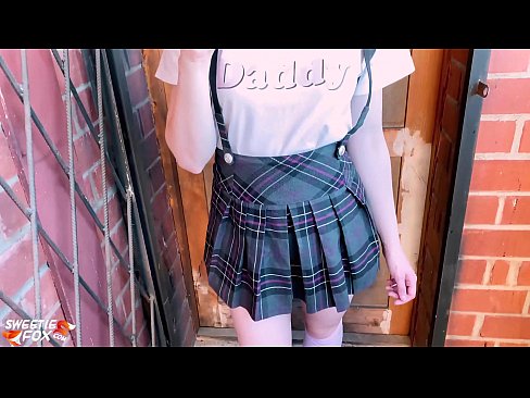 ❤️ Schoolgirl sucks a Dick go domhain agus fucks ionad ranganna. ❤❌ Porn linn ️❤