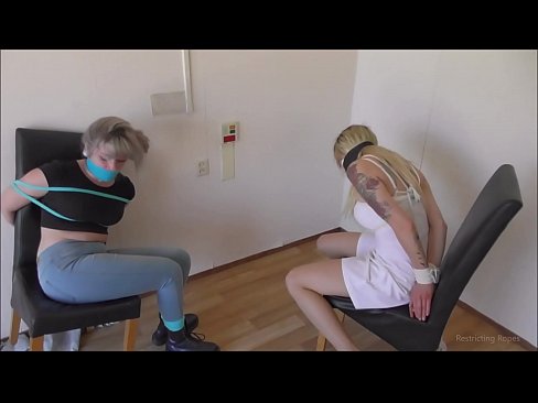 ❤️ Addicted / ceangailte agus gobáilte / cailin i bponc ❤❌ Porn linn ️❤