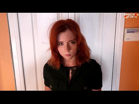 ❤️ Ghearr Garda Slándála Pionós ar Bhean Réidh as Siopadóireacht - Cum I mBéil ❤❌  Porn  linn ️❤